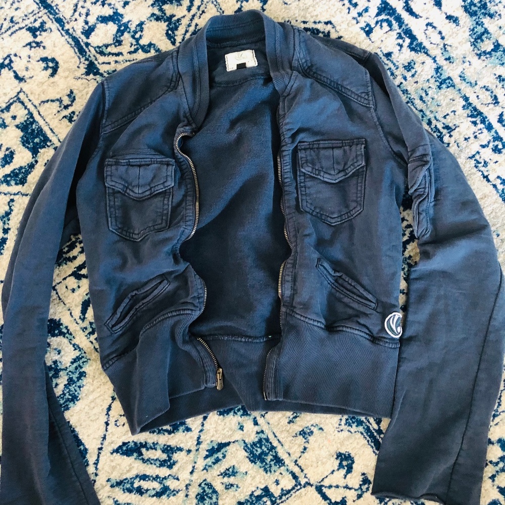 Blue Sanctuary Zipper Sweatshirt